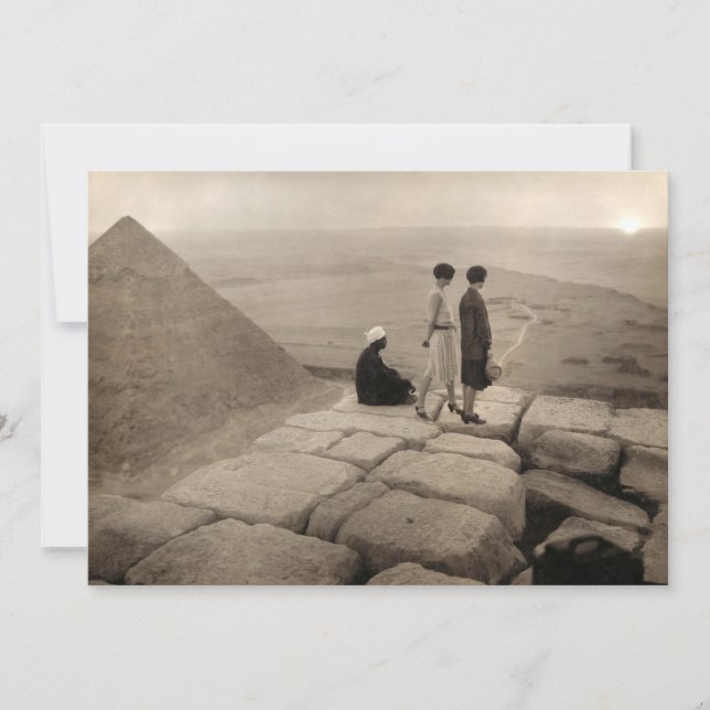 Flapper Girls Sunrise Khufu Pyramid, Egypten 1920 Inbjudningar (Framsida)