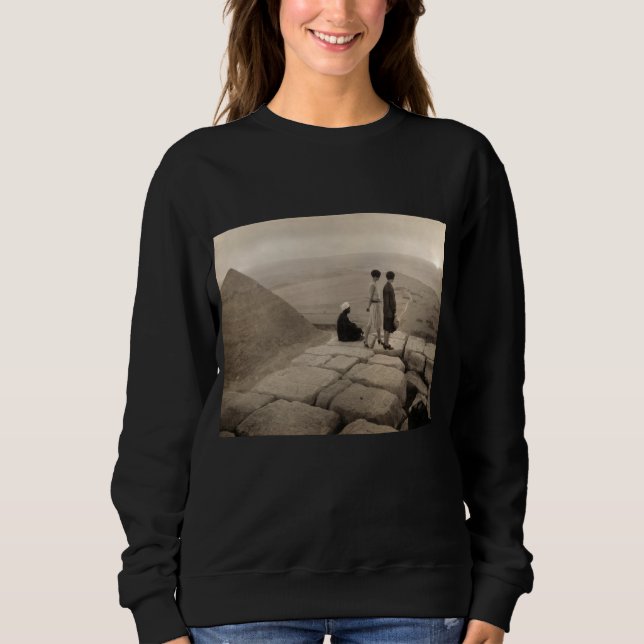 Flapper Girls Sunrise Khufu Pyramid, Egypten 1920 T Shirt (Framsida)