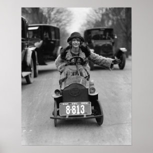 Flapper Körande Pedaalbil, 1924. Vintage Foto Poster