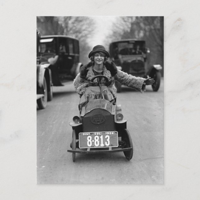 Flapperdriven pedbil, 1924 vykort (Framsida)