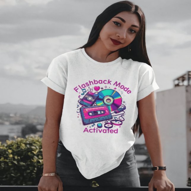 Flashback-läge: Aktiverat - Retro Music Älskare T Shirt (Skapare uppladdad)