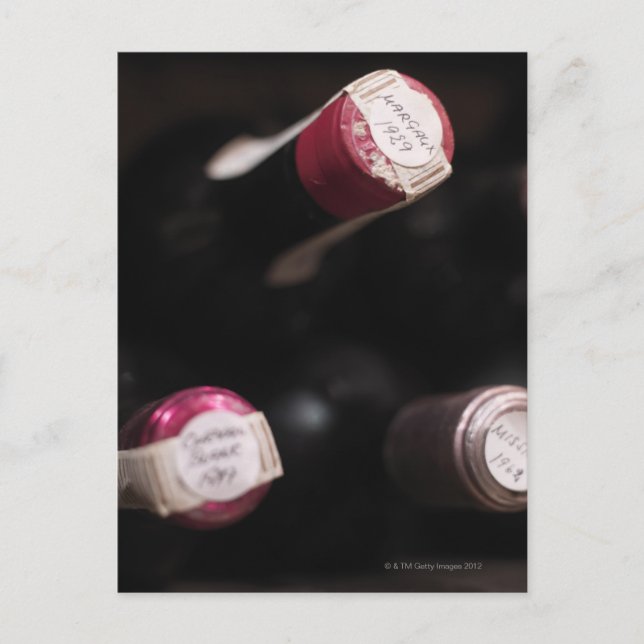 Flaskor i vin, nära Sverige. Vykort (Framsida)