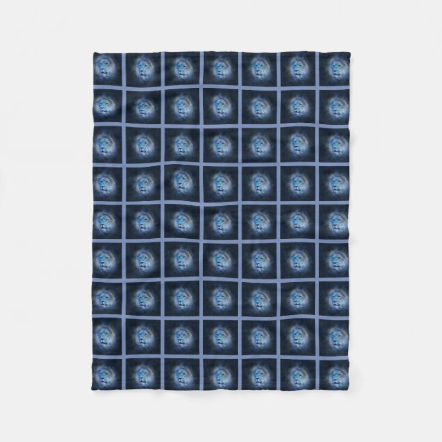 Fleece Blanket med blå lejon (Framsidan)