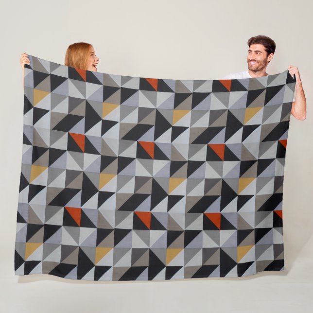 Fleece Blanket - Orange Geometric Triangles (På plats)