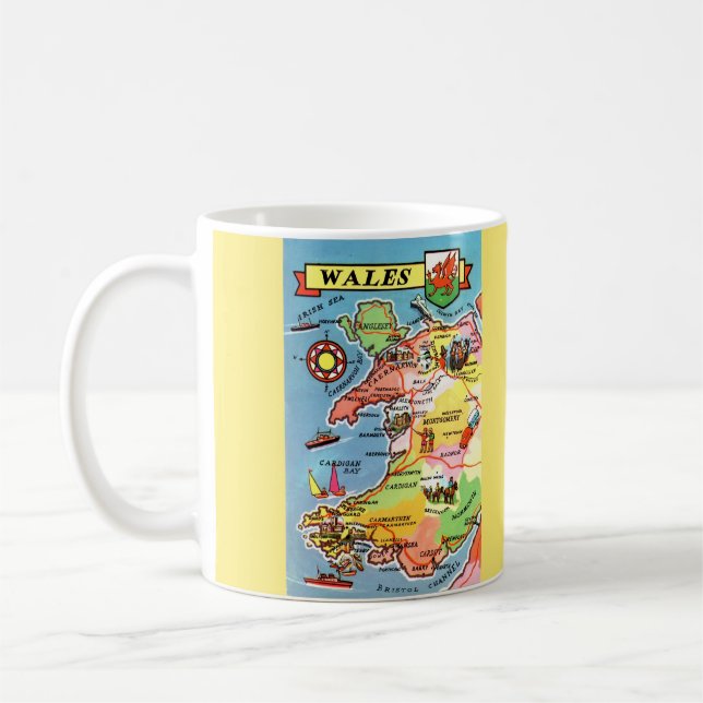 Flerfärgad illustrerad karta över Wales Kaffemugg (Vänster)