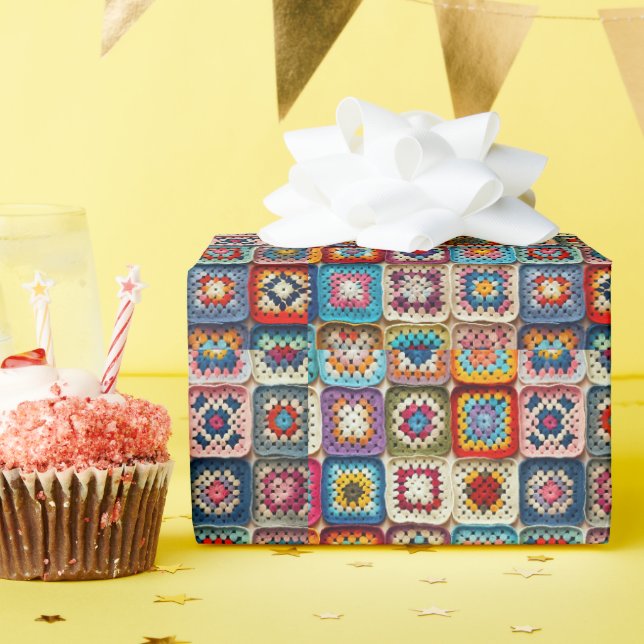 Flerfärgad korketerad kornig kvadrat, fyrkant presentpapper (Födelsedagsfest)