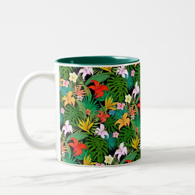 Flerfärgade blommor & palmlöv på svart Två-Tonad mugg (Vänster)