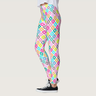 Flerfärgat rustikt blommönster på vit leggings