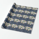 Flerfoto, modernt elegant, marinblått presentpapper<br><div class="desc">Modern,  minimal snyggt med flera eleganter för hemvideospel med flera fotofamiljer,  skript som fred,  glädje och kärlek Helgdag julklapp. Modern på trendens marinblå färg kan ändras.</div>