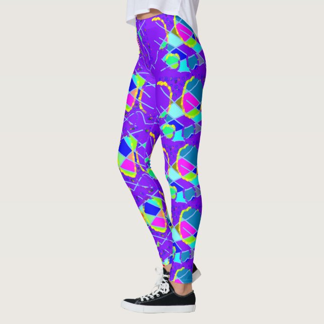 Flermönster om blått lila leggings (Vänster)