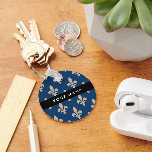 Fleur de Lis, Beige på Navy Blue, Royal, Ditt Namn Nyckelring (Skrivbord)