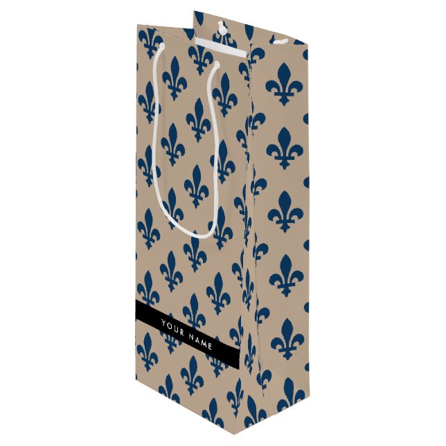Fleur de Lis, marinblå på beige, kunglig, Ditt nam (Framsidan Vinklad)