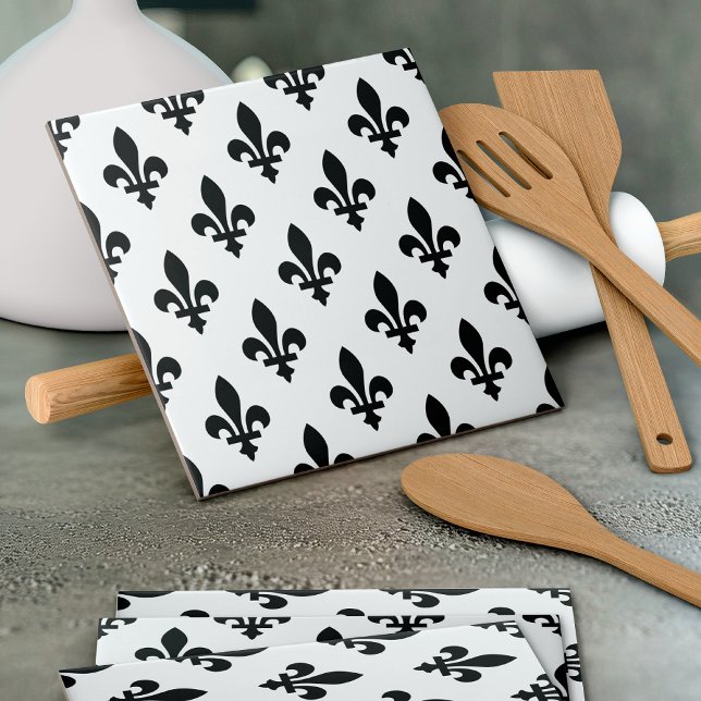 Fleur de Lis Mönster, Royal Fransk, Black on White Kakelplatta (Skapare uppladdad)