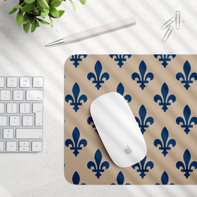 Fleur de Lis Mönster, Royal Fransk Blue på Cream Musmatta (Skapare uppladdad)