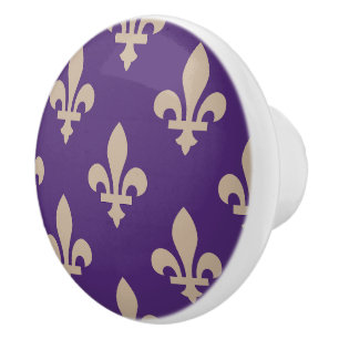 Fleur de Lis Mönster, Royal Fransk Cream på Lila Knopp