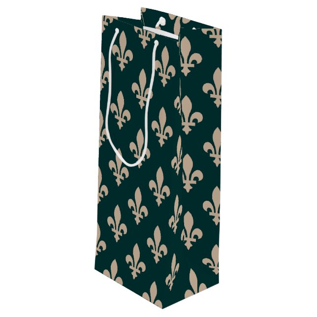 Fleur de Lis-mönster, Royal French Kräm på Grönt (Baksidan Vinklad)