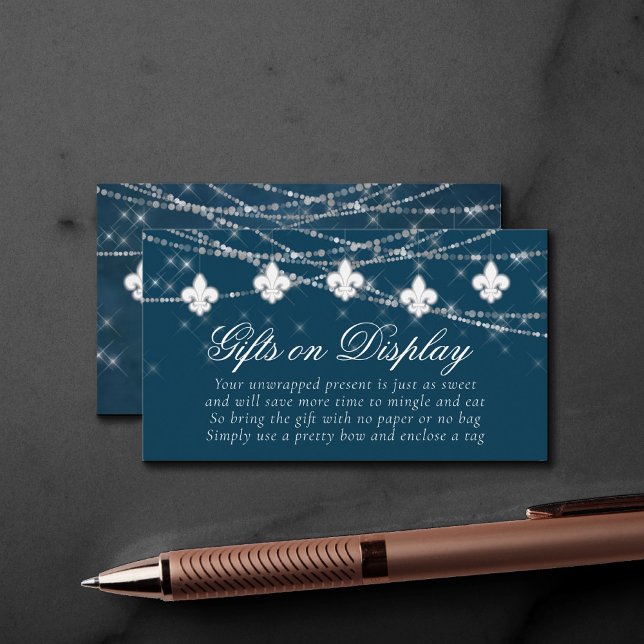 Fleur de Lis Navy Blue Ljus | Dikt av gåva till Vi Tilläggskort (Skapare uppladdad)