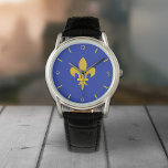 Fleur de Lis on Royal Blue Watch Armbandsur<br><div class="desc">En elegant man behöver en elegant klocka! Den här kommer att vara perfekt med royalets blå bakgrund och guld färgad fleur de lis!</div>