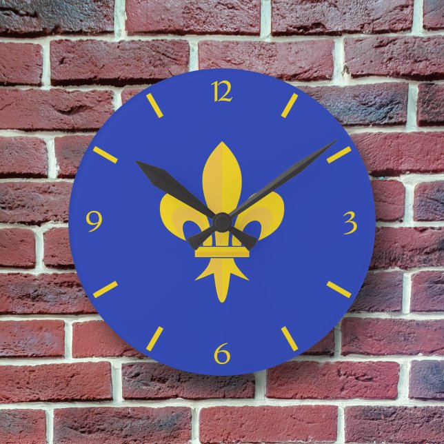 Fleur de Lis på Royal Blue Clock Rund Klocka (Fleur de Lis on Royal Blue Clock)