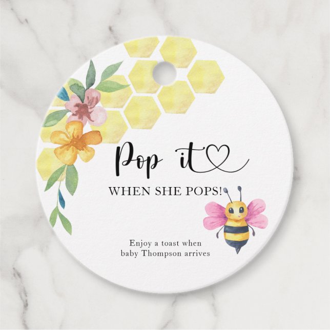 Flicka Bee Poppa när hon poppar Gåvor Etiketter (Framsida)