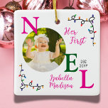 Flicka Första julen Rosa First Noel Photo Julgransprydnad Keramik<br><div class="desc">Det här tvåsidiga Anpassadet Flicka Photo 1st Noel Keepéjullornament, med dess klara, färgstarka, rosa grönt och vit design och grafik, är perfektens gåva, keepsaké eller tillägg till din helgdag-dekoration. Andra produktvariationer finns nedan. Den här produktdesignen kan köpas på samma sätt som med din anpassning eller överföras till en annan produkt....</div>