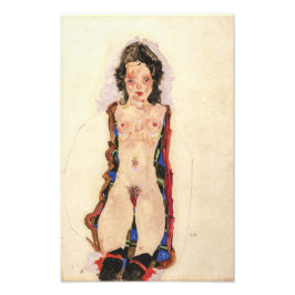 Flicka med röda strumpband | Egon Schiele | Fototryck