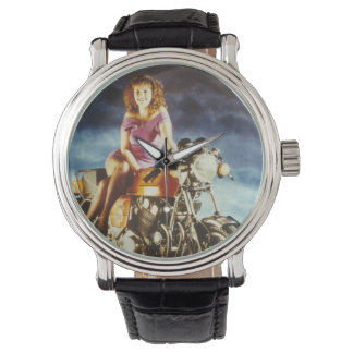 Flicka på en motorcykel armbandsur