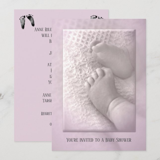 Flicka Shower med Baby Feet-inbjudan Inbjudningar (Fram/baksida)