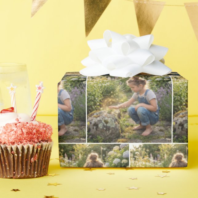 Flicka som kastar en förtrollning på en groda presentpapper (Födelsedagsfest)