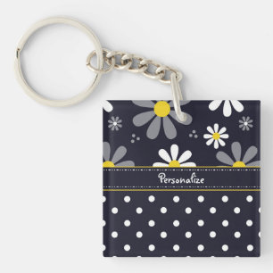 Flickaktigt moddaisy och polka dots med namn
