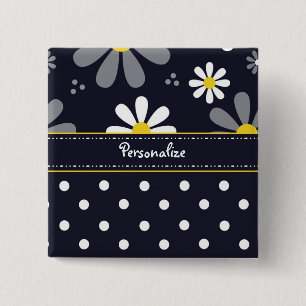 Flickaktigt moddaisy och polka dots med namn knapp