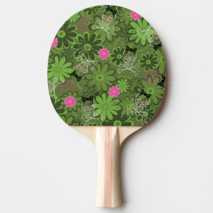 Flickaktigt Punk döskallar på blommaCamo bakgrun Pingisracket