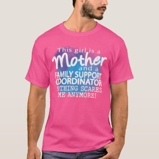 Flickan är en gåva från Mor T Shirt
