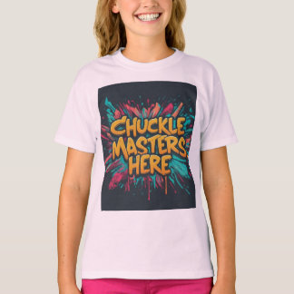 Flickan gillar att bära en tuckle master T-shirt
