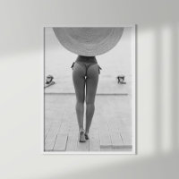 Flickan i Hat på Beach Black and White Print