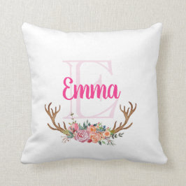 Flickan kudder kudde