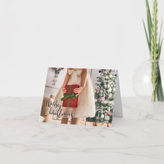 Flickan med Wrapped Gift i Julgran Kort (Framsida)