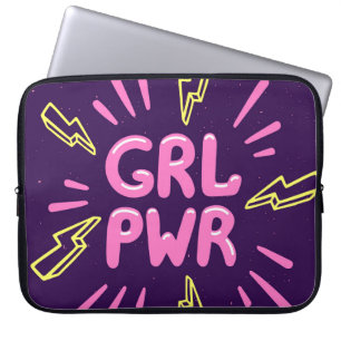 Flickans feministiska slogan, violett bakgrund. laptop fodral