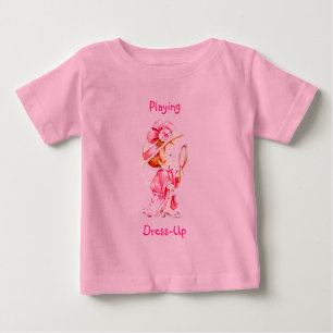 Flickans klänning på sidan t shirt