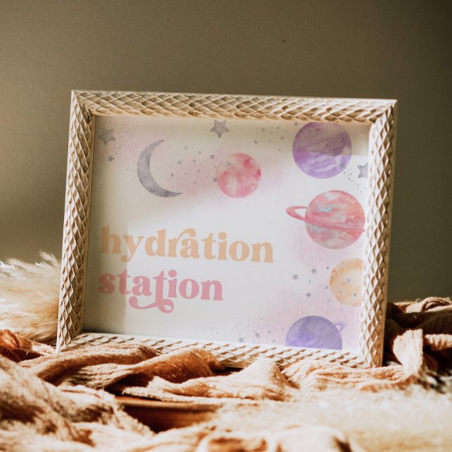 Flickans Space Hyradtion Station-tecken Poster (Skapare uppladdad)