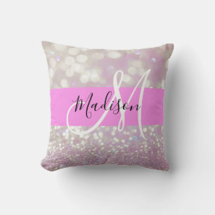 Flickigt lila skimrande glitterblixtar monogramnam kudde