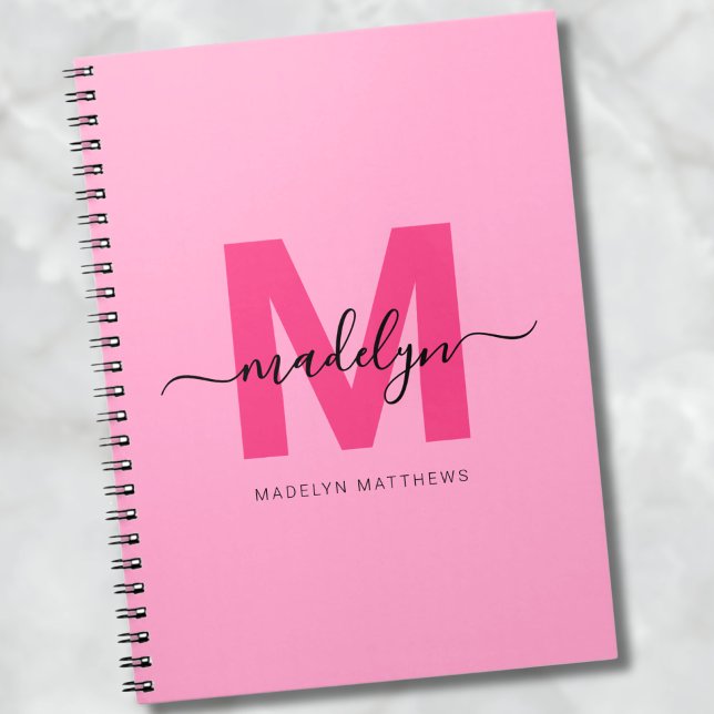 Flickigt Rosa Personligt Initialt Monogram Namn Anteckningsbok (Girly Pink Personalized Initial Monogram Name notebook)
