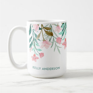 Flickigt vattenfärg blomstermönster med monogram kaffemugg