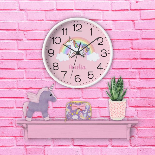 Flickls Cute Rosa Unicorn Rainbow Personlig Kids Rund Klocka (Skapare uppladdad)