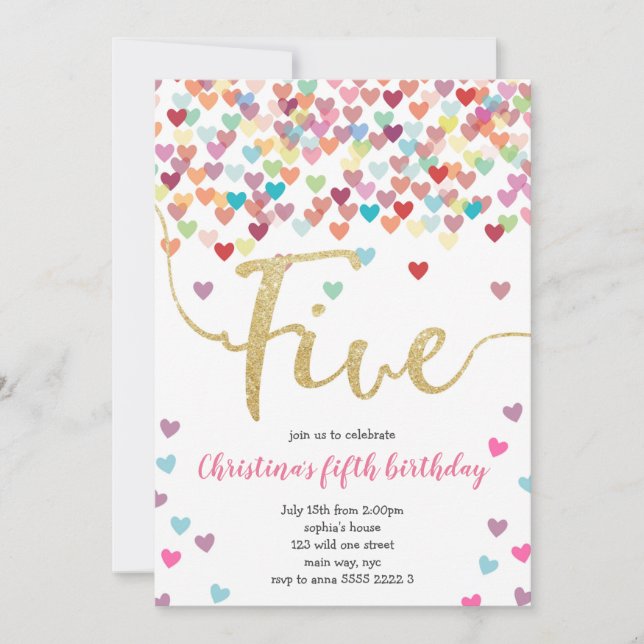 Flickor 5:e födelsedagen Hearts Confetti Rainbow G Inbjudningar (Framsida)