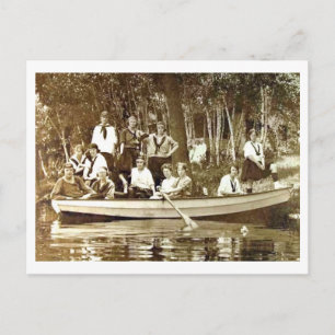 Flickor i Camp i Vintagen Row Boat Vykort