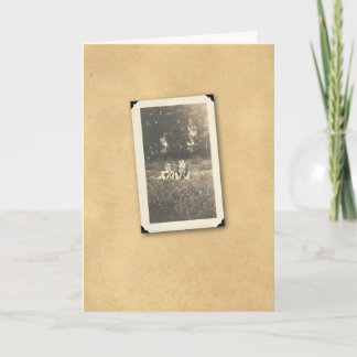 FLICKOR I GRÄS 2 KORT