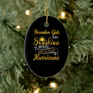 Flickor i november är Sunshine Mixed Little Hurric Julgransprydnad Keramik