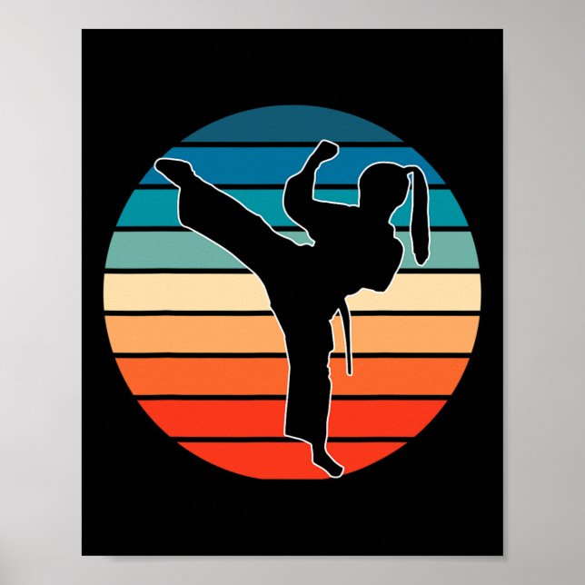 Flickor Kampsport Present - Karate Kickboxning Ret Poster (Framsidan)