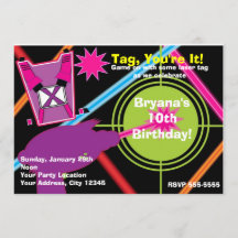 Flickor Laser Tag Flickig Födelsedagsfest Inbjudni